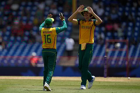 Keshav Maharaj celebrates Moeen Ali's wicket